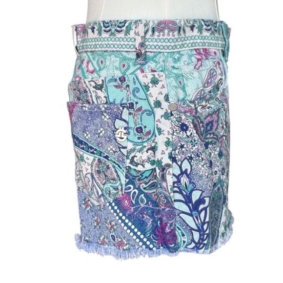 Gaëlle Paris Boho Paisley Patchwork Shorts Women’s Fringe Hem Festival Vibe - Picture 9 of 12